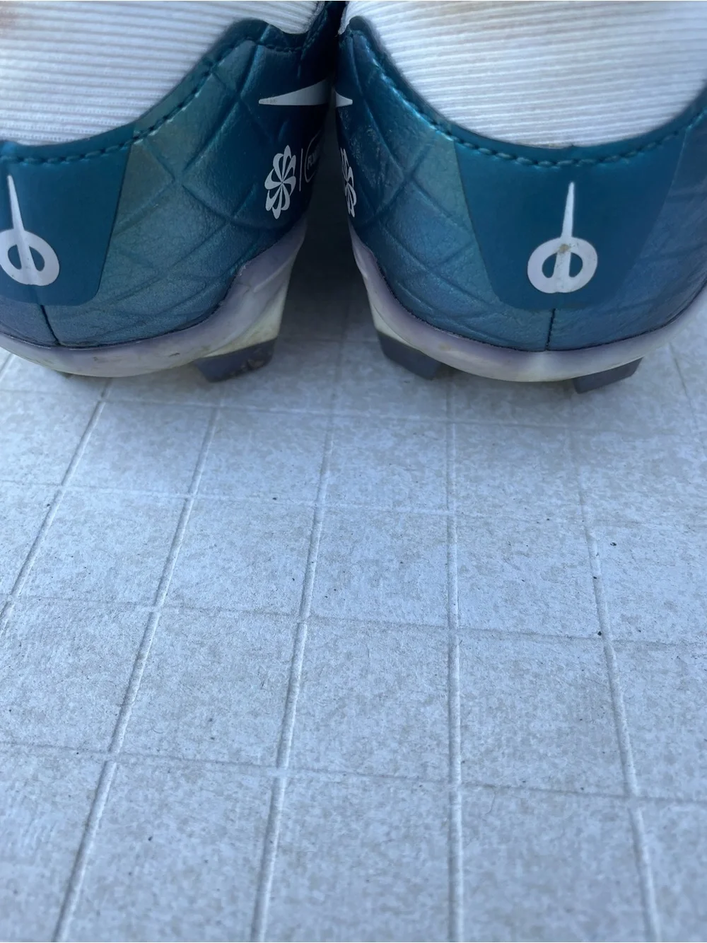 Nike Kids Teal Lace-Up Sneakers with White Accents